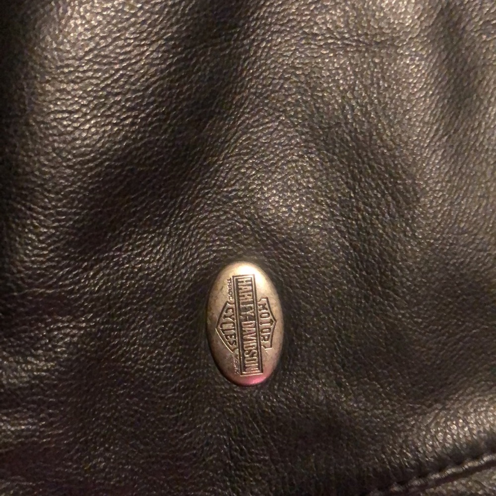 Medium leather Harley Davidson vests size